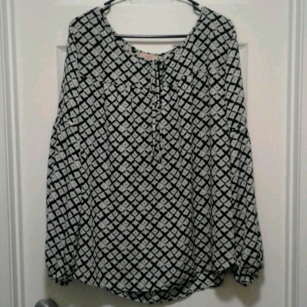 Women's blouse